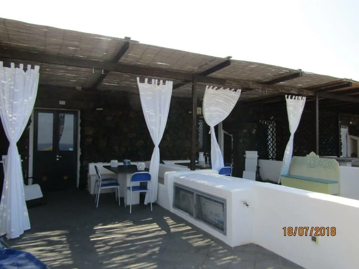 Dammusi Della Perla Nera Villa Pantelleria Island Italy